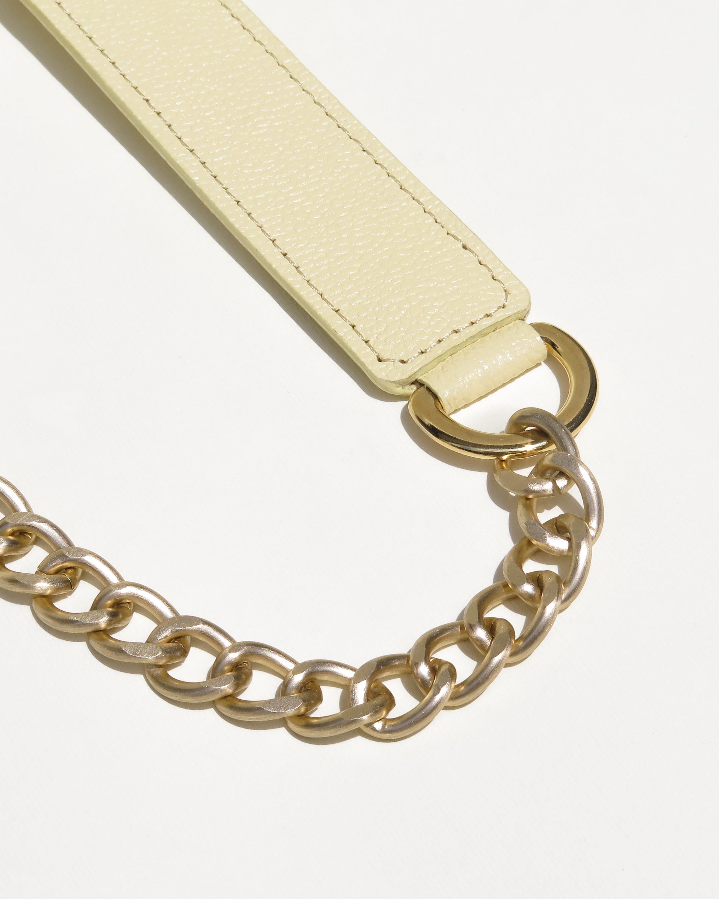 CHAIN MATTE GOLD / BUTTER YELLOW