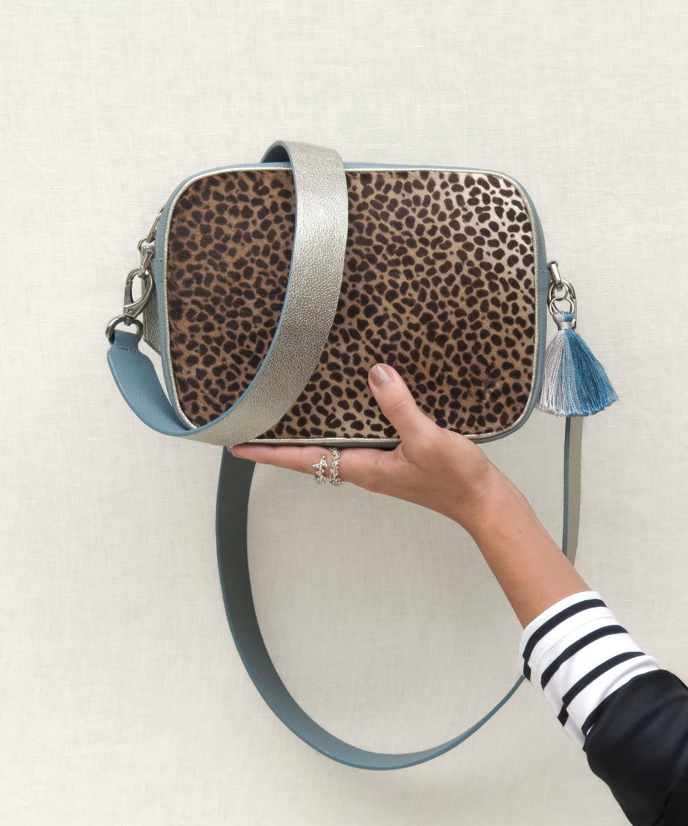 CROSSBODY BLUE SILVER SPOTS