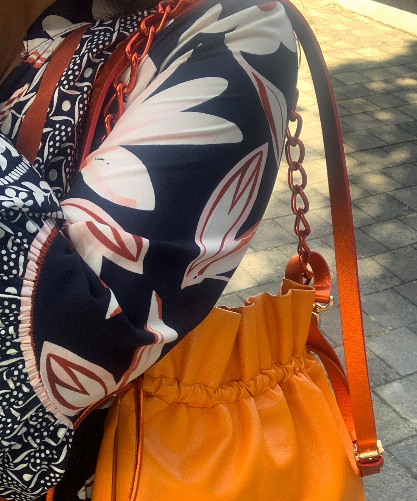 SUNSET GLITZ RUFFLE BAG