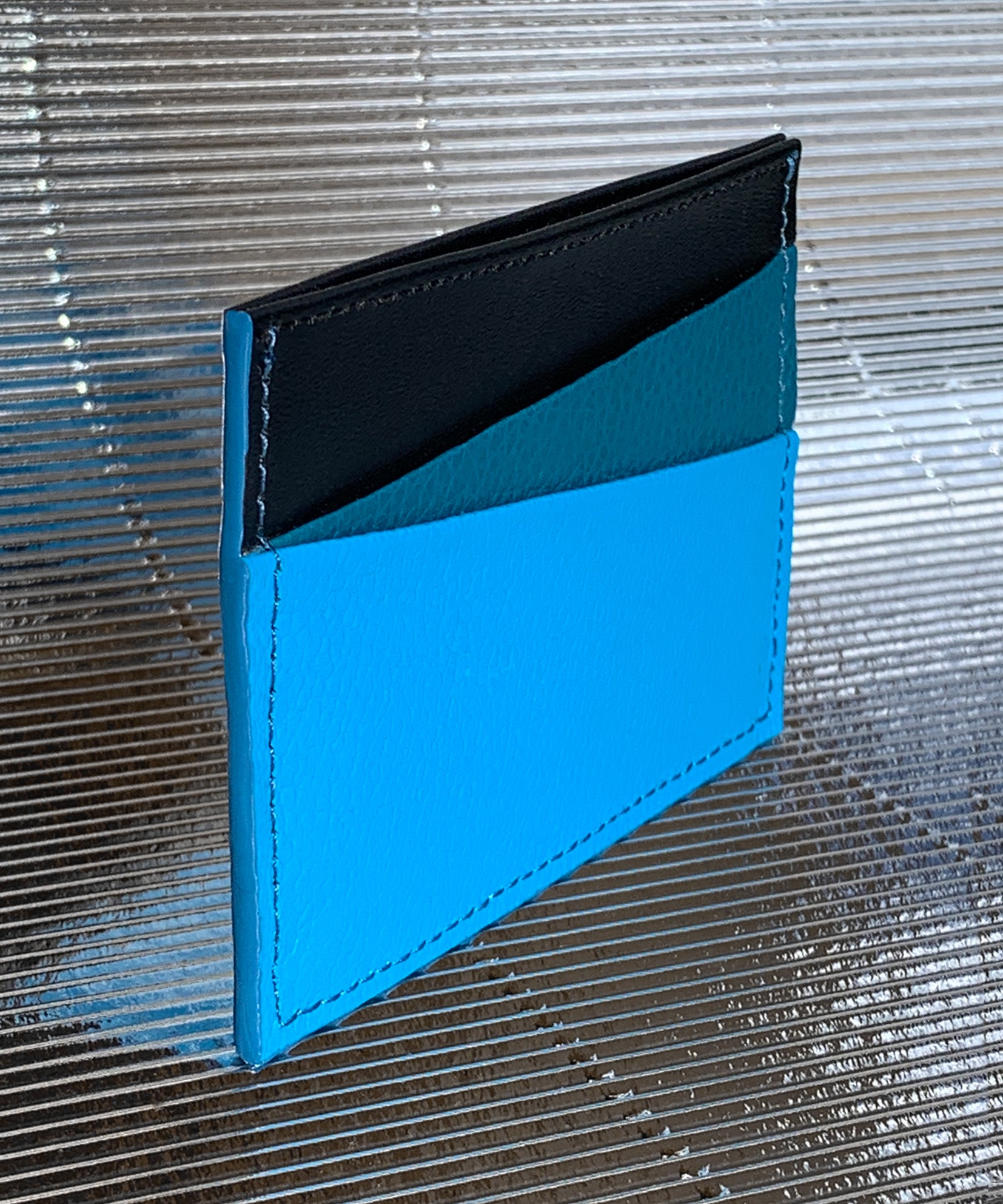TARJETERO VIVID BLUE