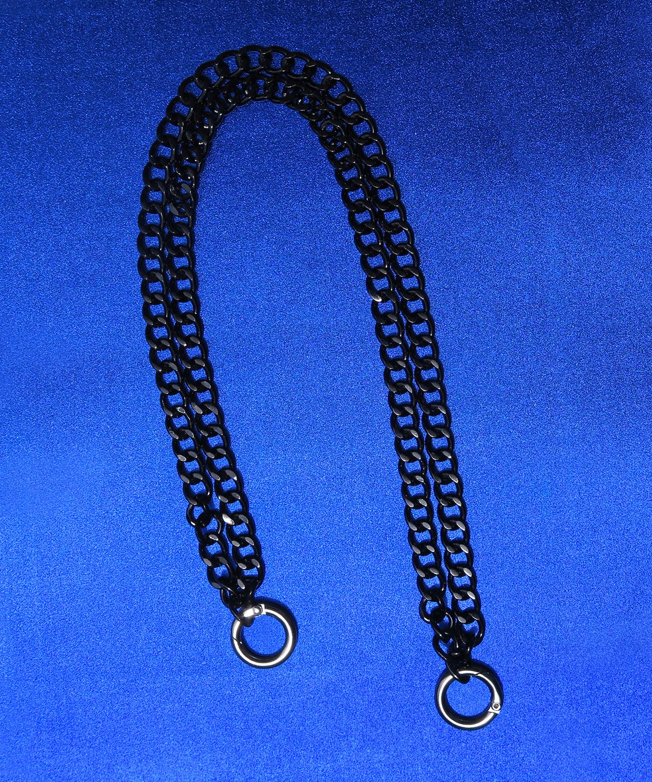 Cadena liviana doble color negro corta para bolsos al hombro Kaloskopic