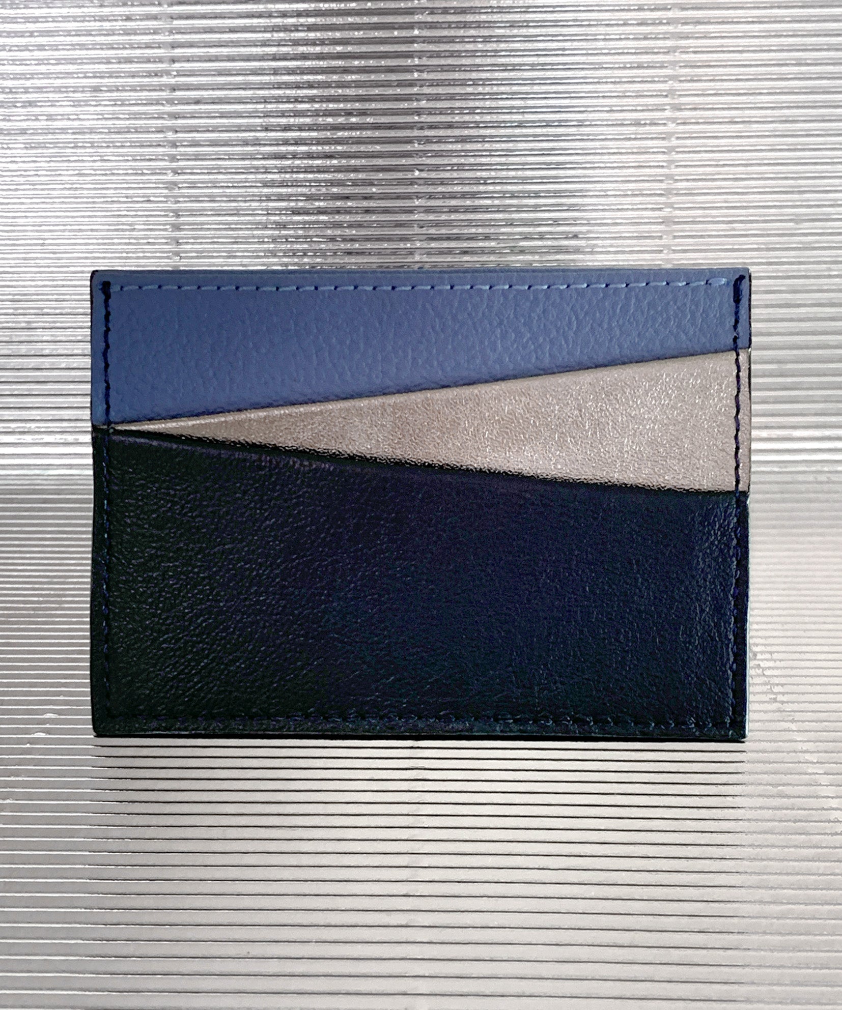 BLUE/PLATINUM CARDHOLDER